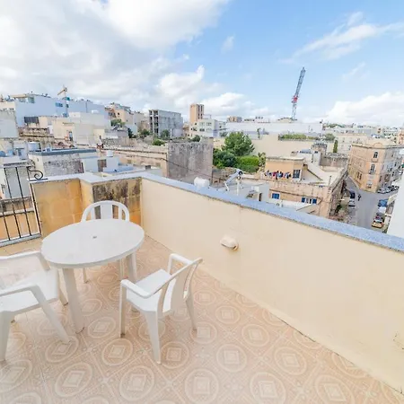 Apartment Amazing Views Of Spinola Bay In Heart Of Stjulians-hosted By Sweetstay *